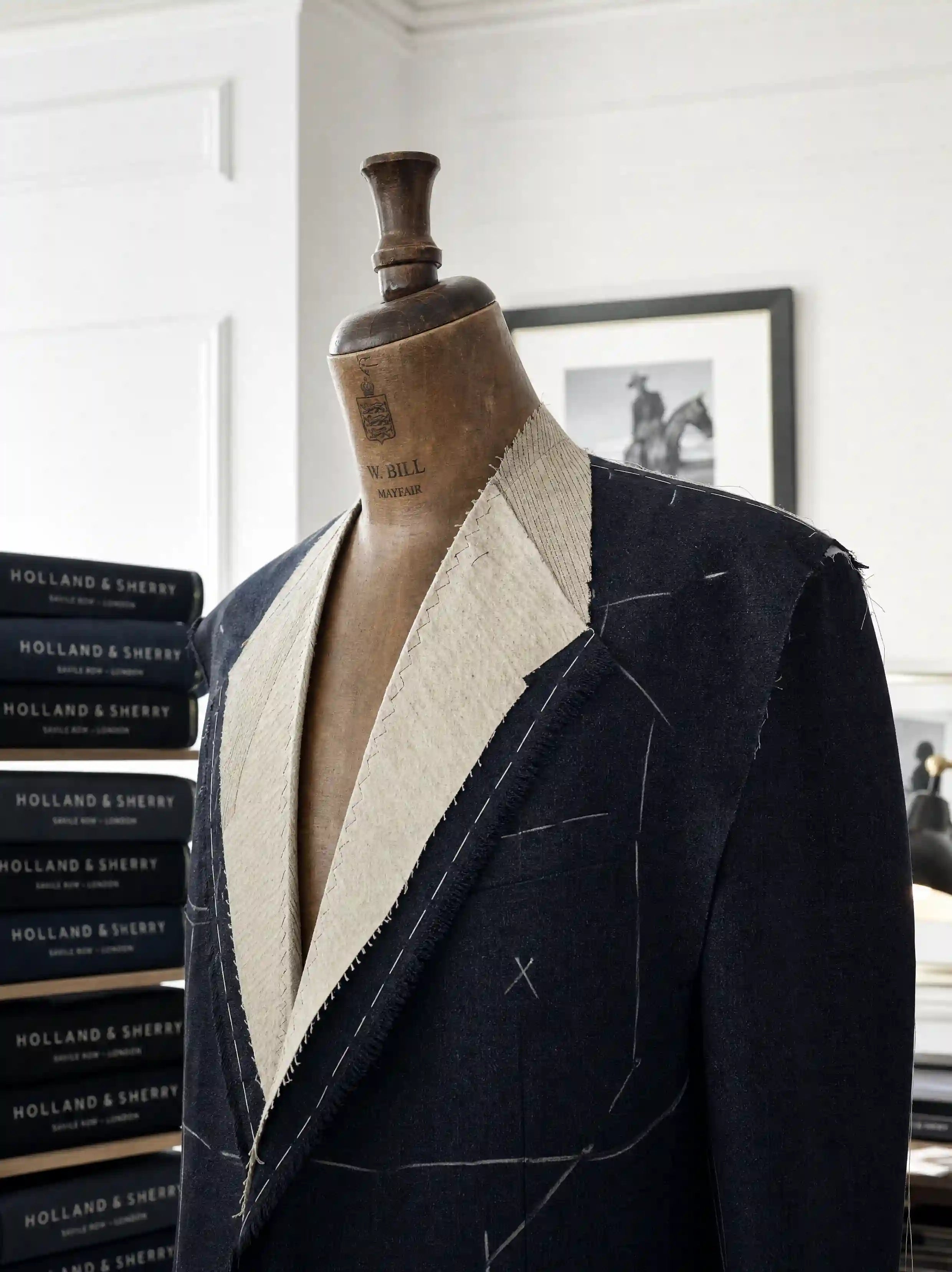 FIRST FITTING. STRUCTURE AND PROPORTION